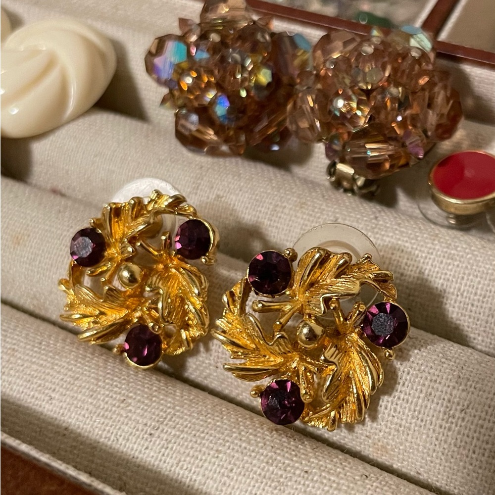 💜Free add-on💜 Vintage Rhinestone Earrings